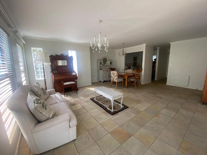 To Let 3 Bedroom Property for Rent in Plattekloof Glen Western Cape